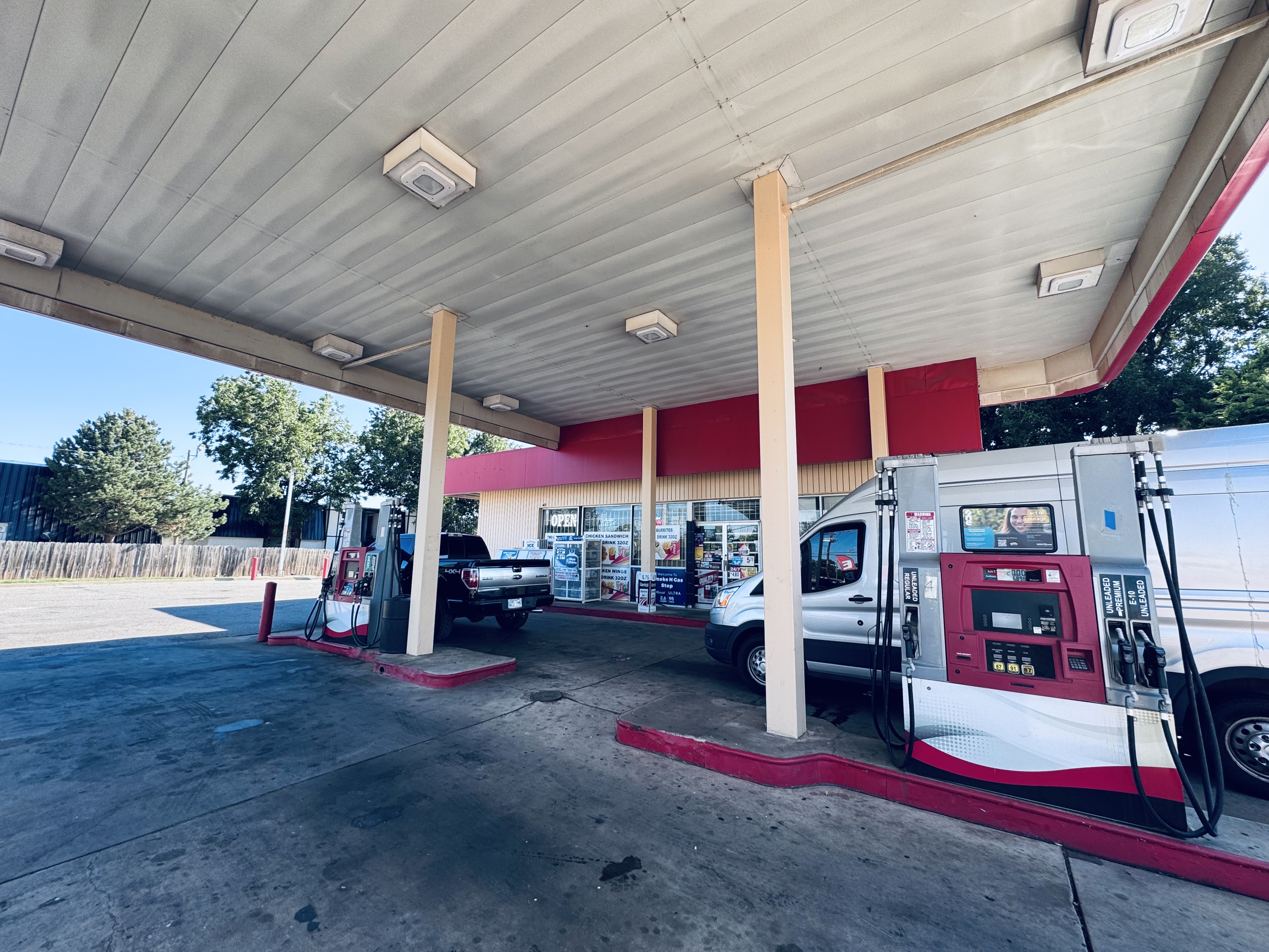 BudgetCoinz Bitcoin ATM at Smoke N Gas in Oklahoma City, Oklahoma - 504 N Rockwell Ave, Oklahoma City, OK 73127