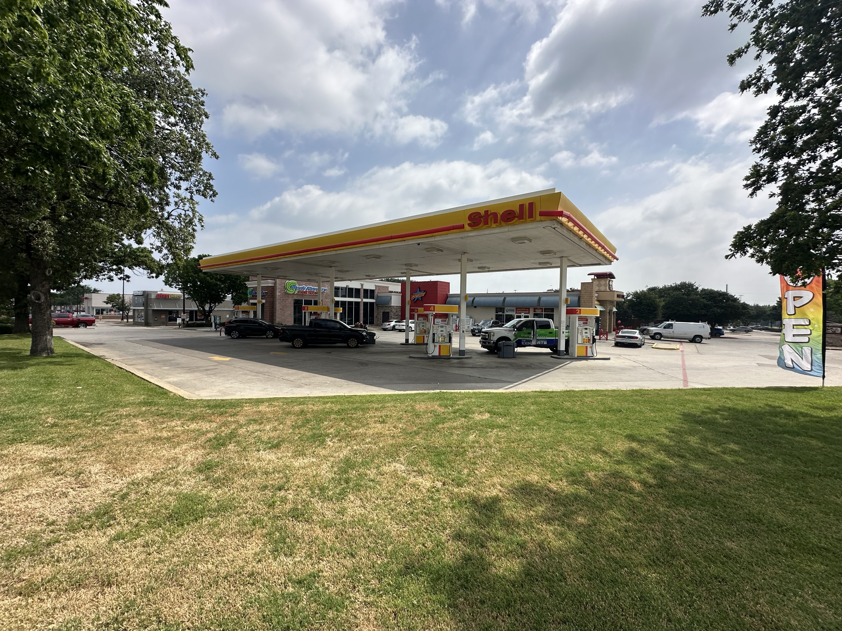BudgetCoinz Bitcoin ATM at SHELL GAS STATION in Grapevine, Texas - 5351 William D Tate Ave, Grapevine, TX 76051