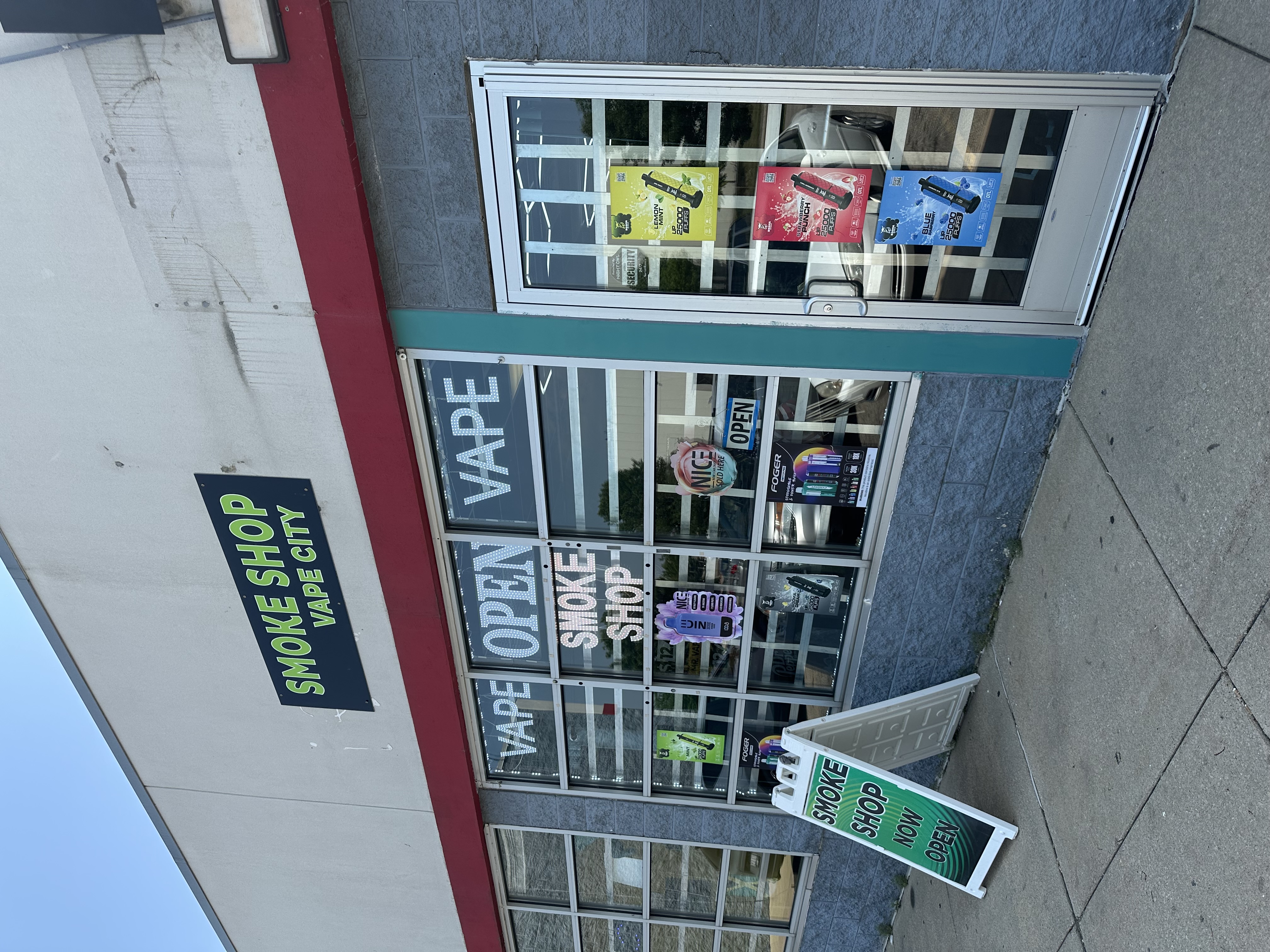 BudgetCoinz Bitcoin ATM at Vape City Smoke Shop in Grand rapids, Michigan - 530 Division Ave S, Grand Rapids, MI 49507