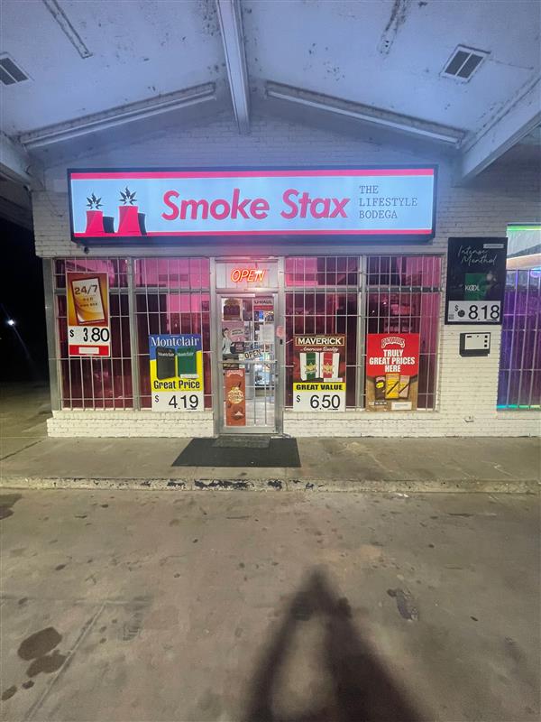 BudgetCoinz Bitcoin ATM at SMOKE STAX LIFESTYLE BODEGA in Wichita, Kansas - 1590 W 21st St, Wichita, KS 67203