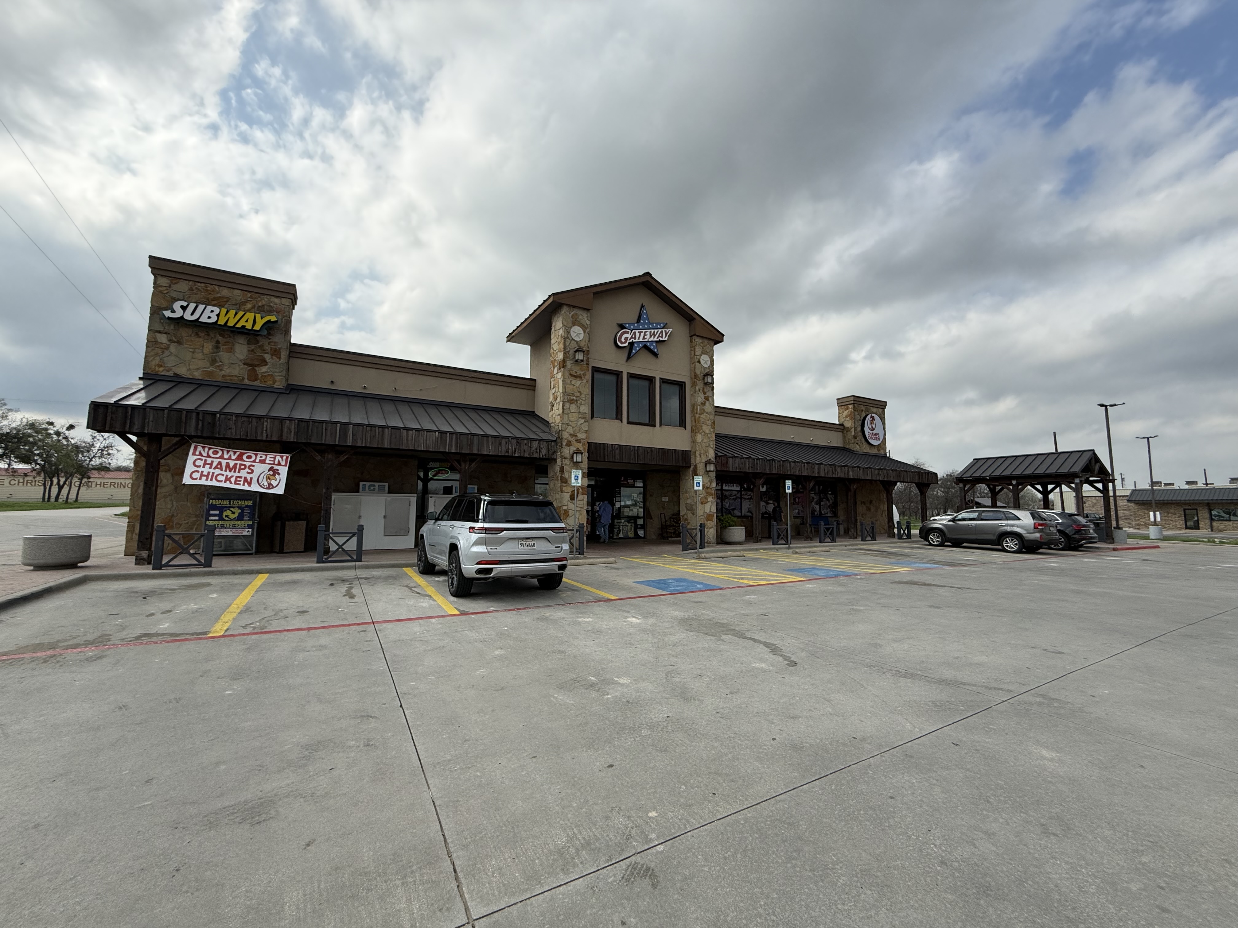 BudgetCoinz Bitcoin ATM at Gateway49 in Valley View, Texas - 305 N Frontage Rd, Valley View, TX 76272