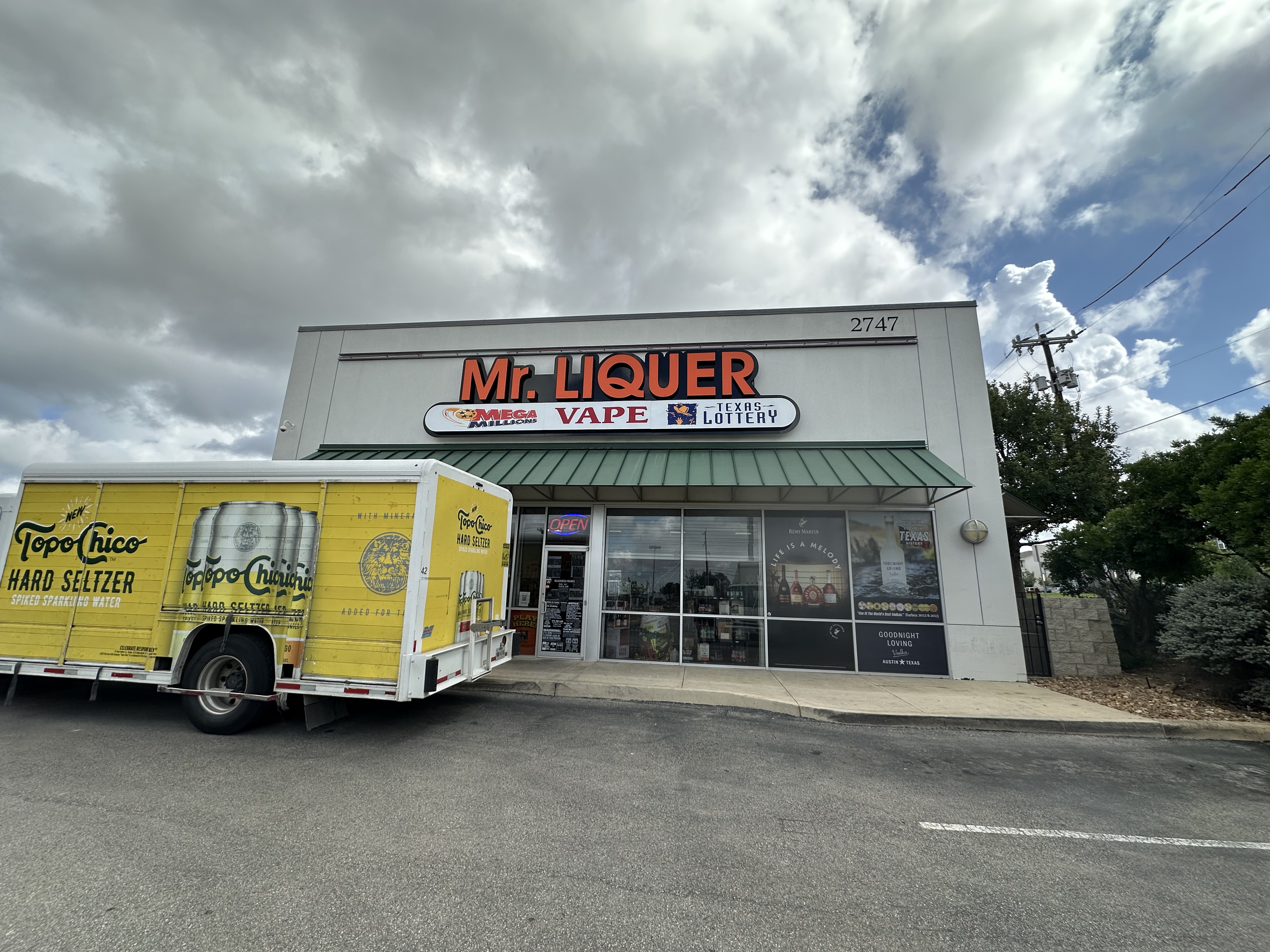 BudgetCoinz Bitcoin ATM at Mr Liquor in San Antonio, Texas - 2747 Southeast Military Drive, San Antonio, TX 78223