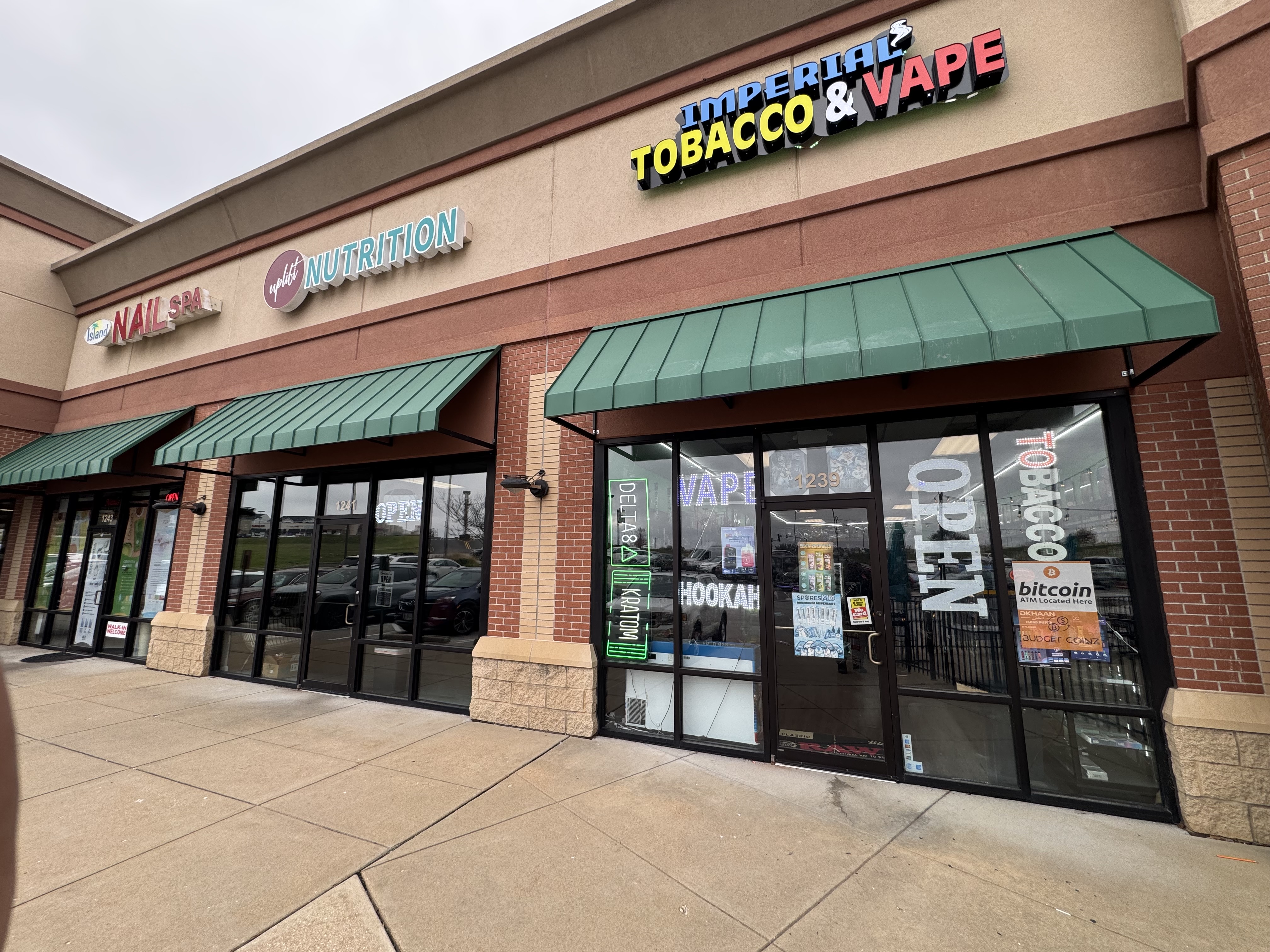 BudgetCoinz Bitcoin ATM at IMPERIAL TOBACCO & VAPE in Imperial, Missouri - 1239 Imperial Main St, Imperial, MO 63052